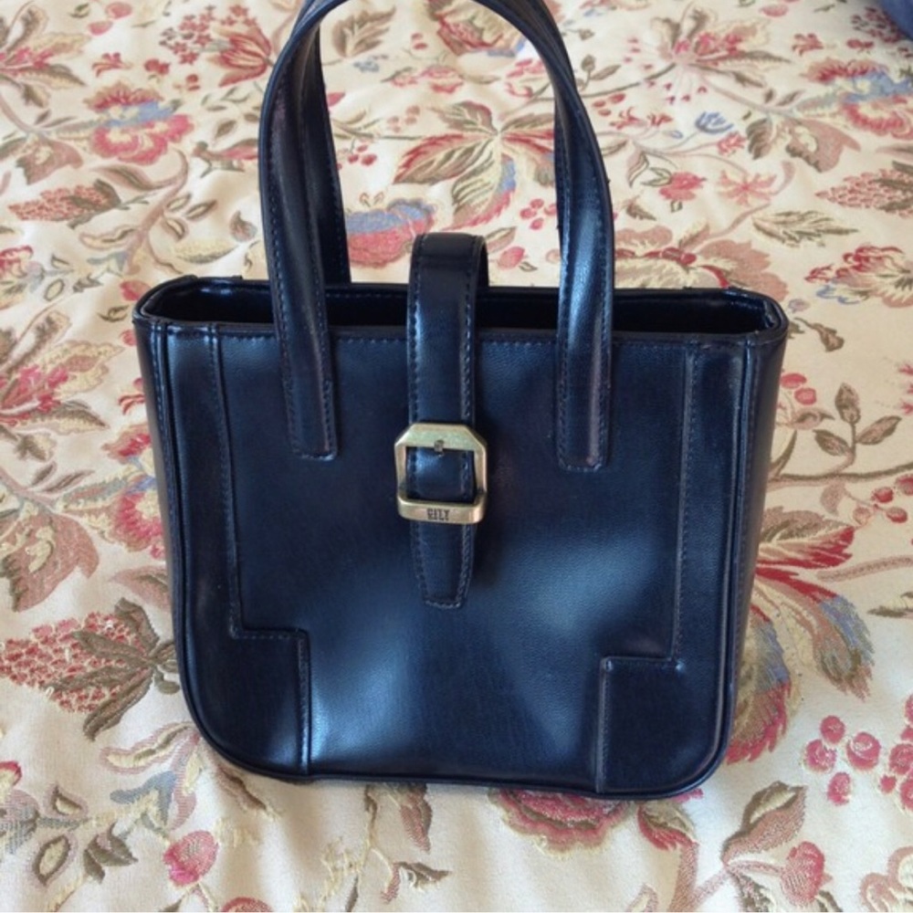 DKNY small hand bad